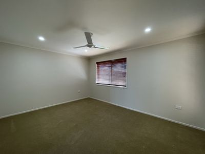 12 Ripley Avenue, Pialba
