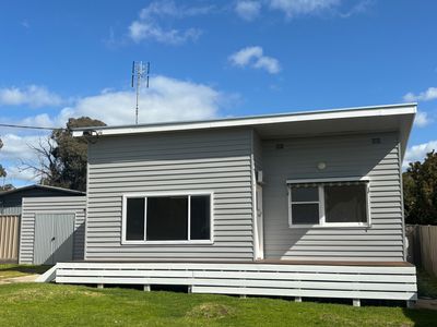 12 Pollard Street, Seymour