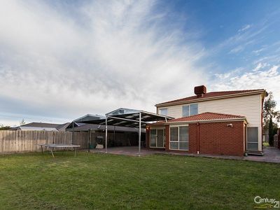 13 Wattlebird Court, Narre Warren
