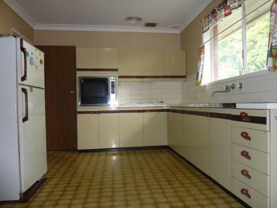 9 / 73-75 Mountview Ave, Beverly Hills
