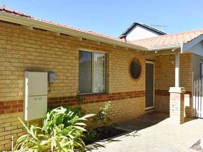 3/17 Cornelian Street, Scarborough