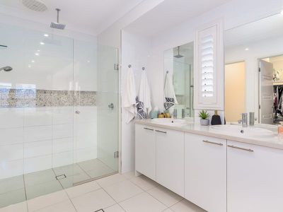 96-98  Mackenzie Avenue, Jimboomba