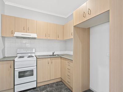 6 / 23 Oakland Avenue, Windang