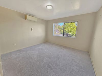 35 DANBULLA CRESCENT, Atherton