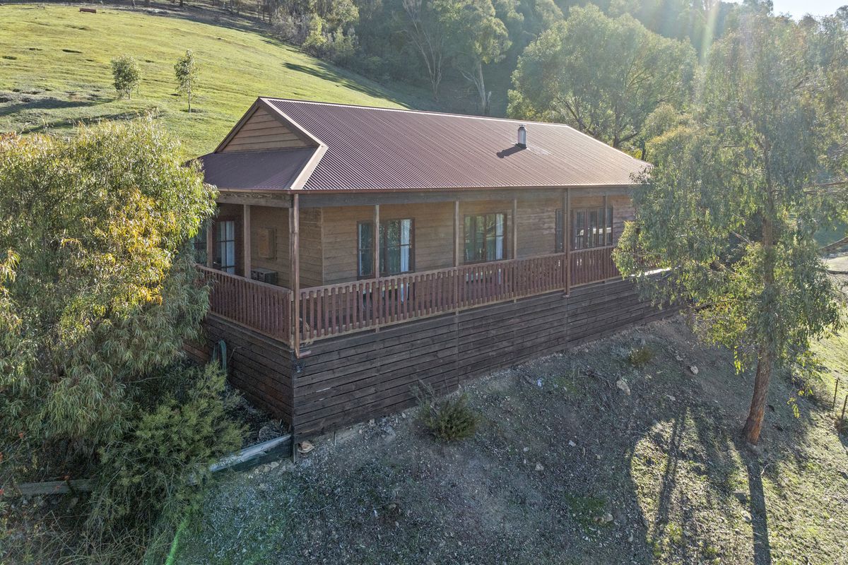 851 Sonnberg Drive, Bonnie Doon
