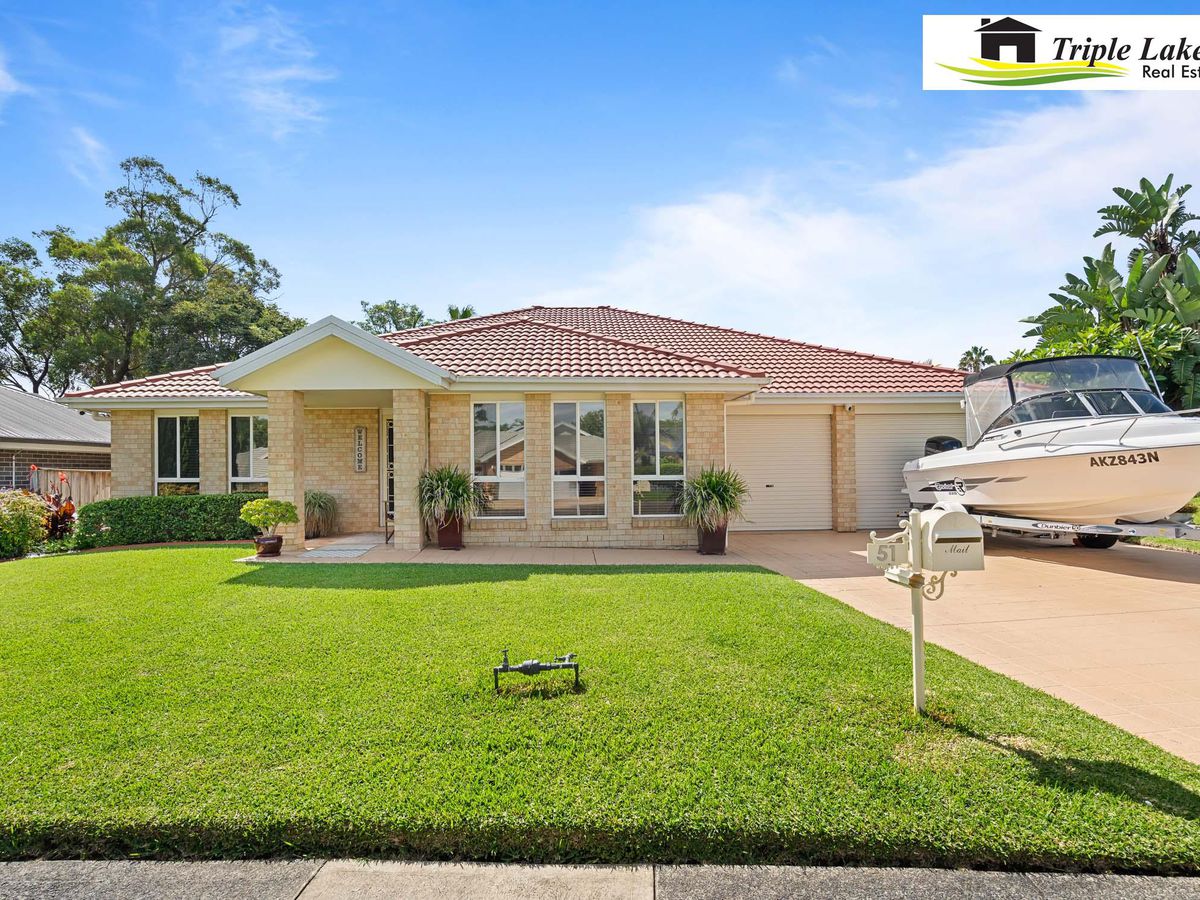 51 Tradewinds Avenue, Summerland Point