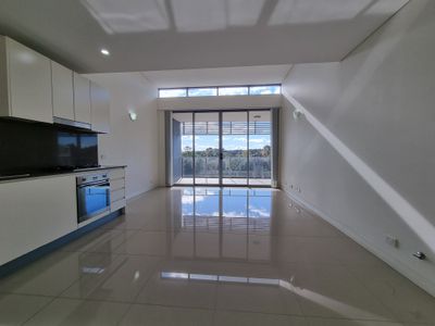 1603 / 11 charles st, Canterbury