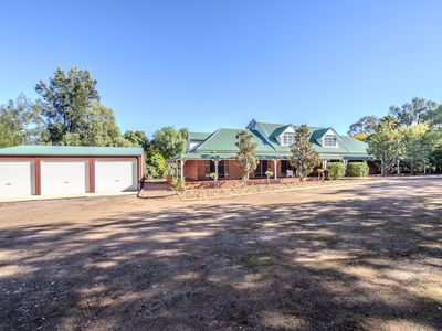 1 Renshaw Drive, Dubbo