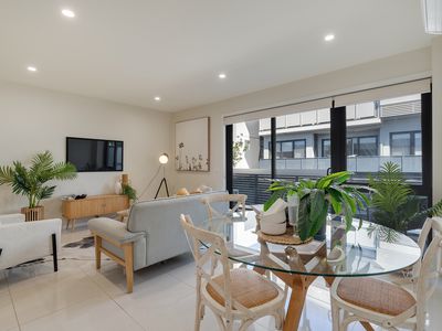 2 / 13 South Street, Hadfield