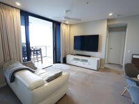 21104 / 37 Harbour Road, Hamilton