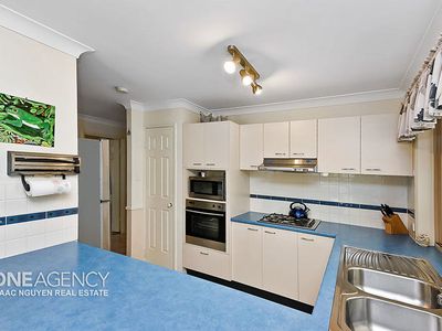 60 Lanata Crescent, Forest Lake