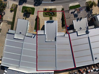 102 Discovery Drive, Bibra Lake