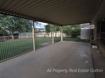 22 Laidley Street, Helidon