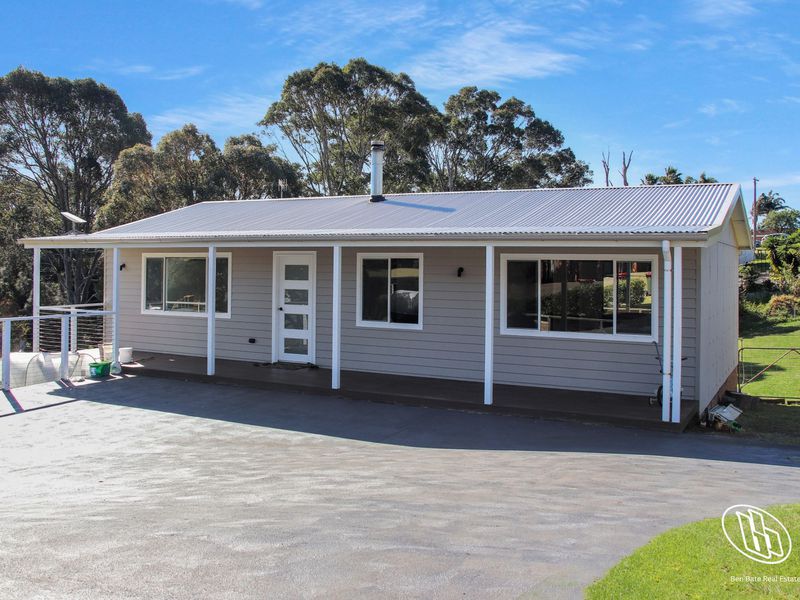 28 Thomson Parade, Dalmeny