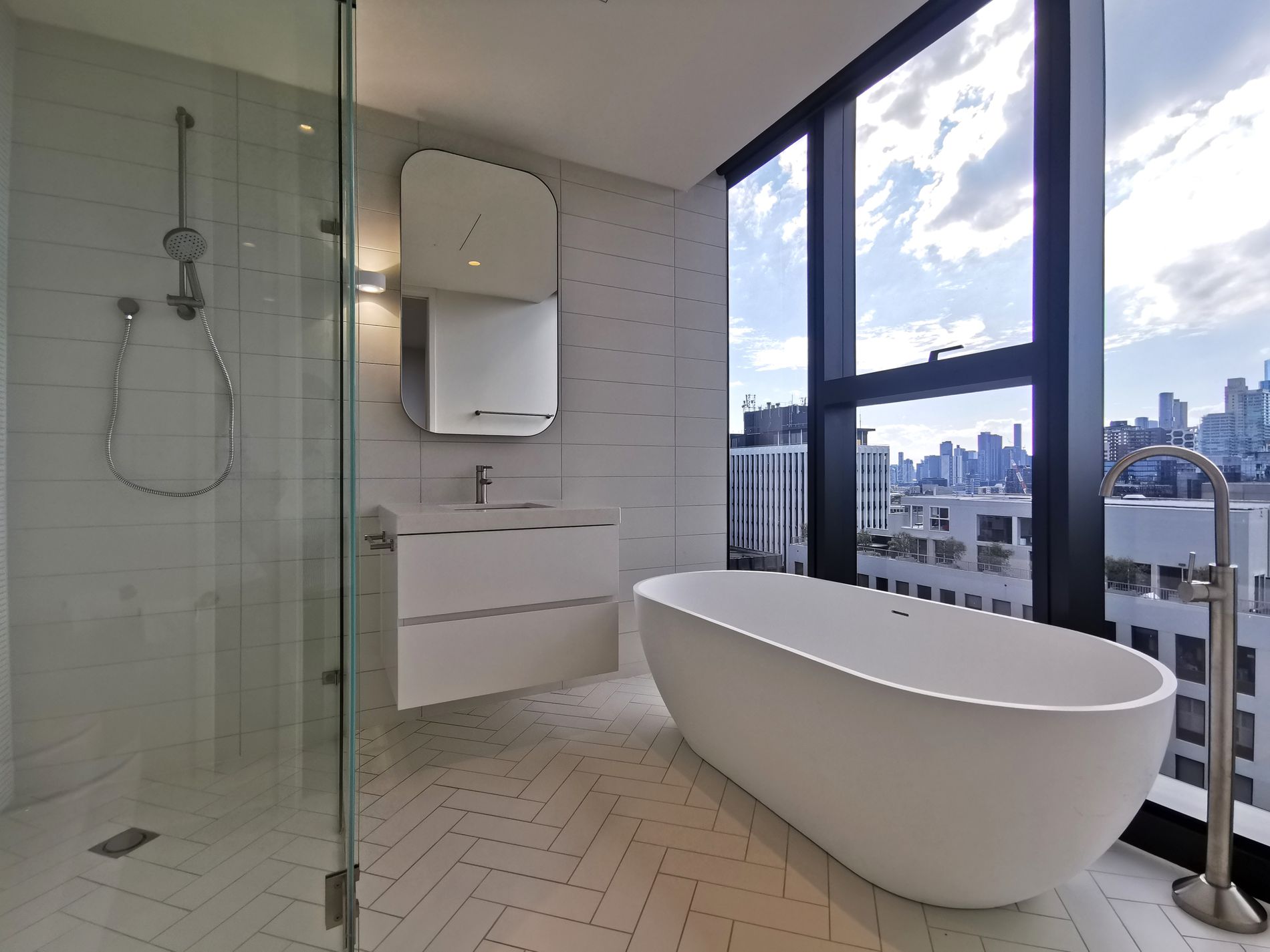 1708 / 450 St Kilda Road, Melbourne