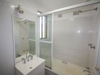 4 / 49 Sheffield Street, Merrylands