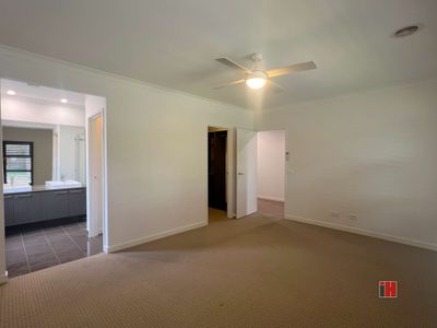 6 Whitebark Street, Wollert