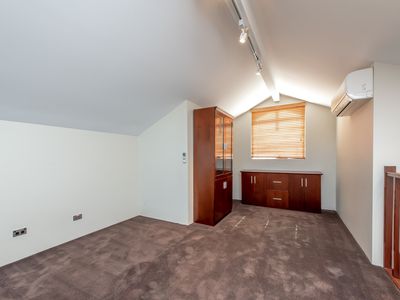 36 Ferentino Road, Stirling