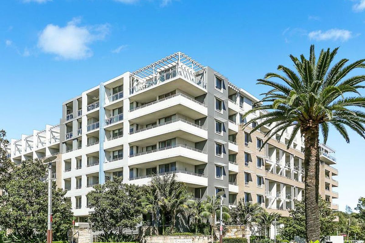 108 / 37 Amalfi Drive, Wentworth Point