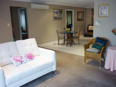 13 Binstead St, Blayney