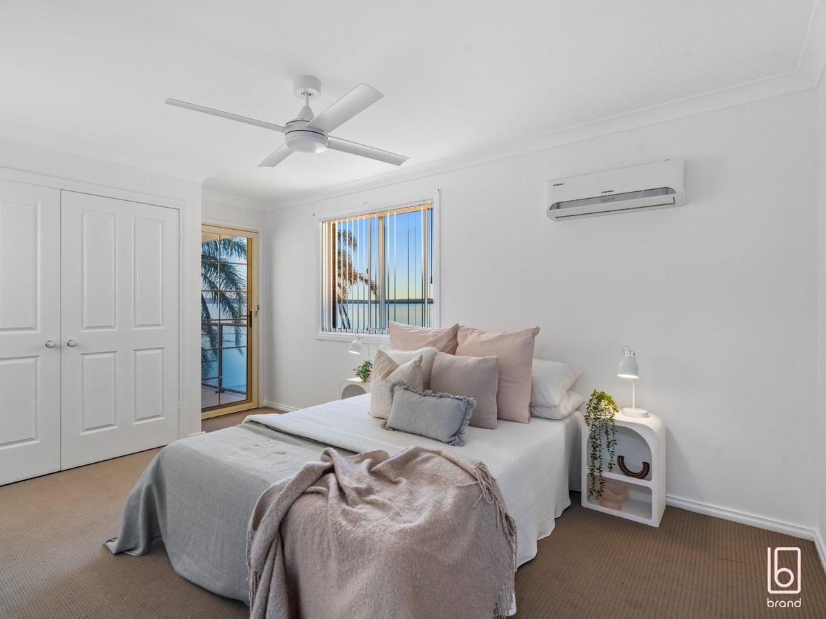 1 / 113 Main Road, Toukley