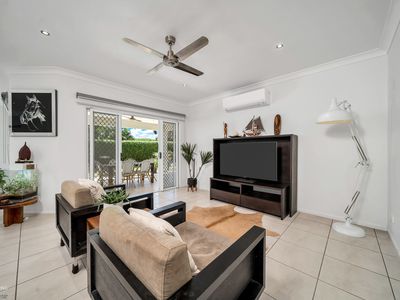 44 McFarlane Drive, Kanimbla