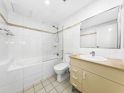 11 / 23 Angas Street, Meadowbank