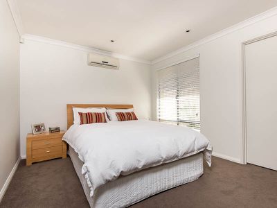 1/143 Ravenscar Street, Doubleview