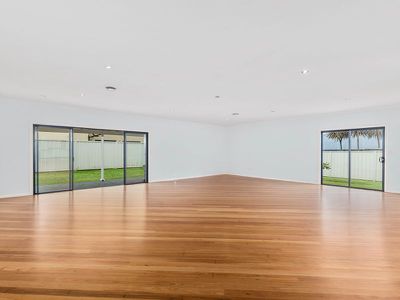 13 Hicks Terrace, Shell Cove