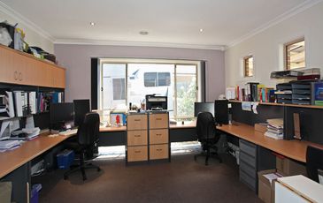 59 Fieldstone Blvd, Beaconsfield