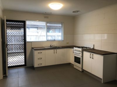 2 / 152 Bacchus Marsh Road, Corio