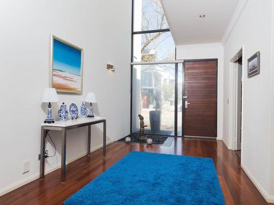 9 Darbon Crescent, Subiaco