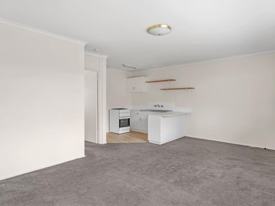 4 / 16 Coronation Street, Kingsville