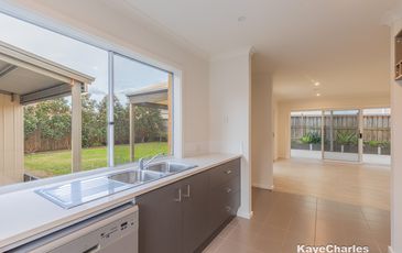 2 Denison Court, Berwick