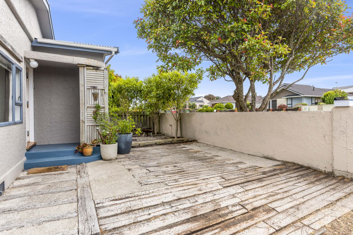 47 Bluegum Road, Paraparaumu Beach