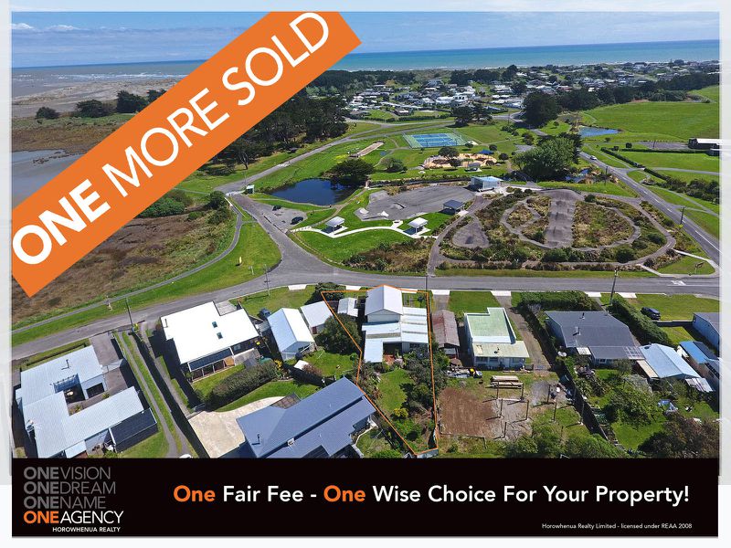 3 Nash Parade, Foxton Beach