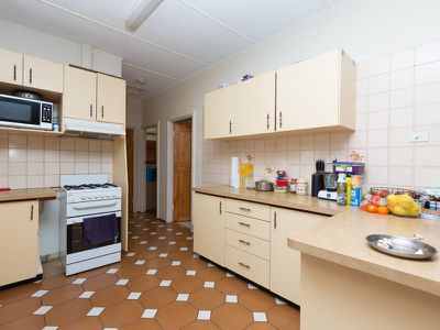 24 Weaver Place, South Hedland