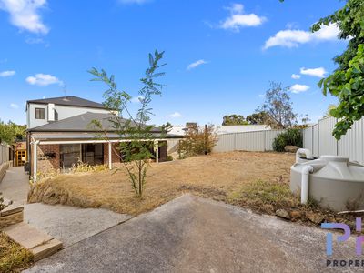 15B Bronze Drive, Kangaroo Flat