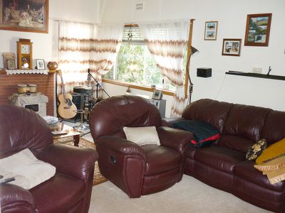 668 Barry Road, Neville