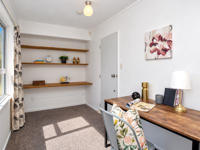 4 Saint Annes Square, Tawa