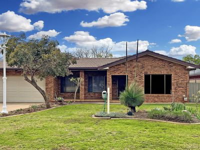 8 Royal Parade, Dubbo