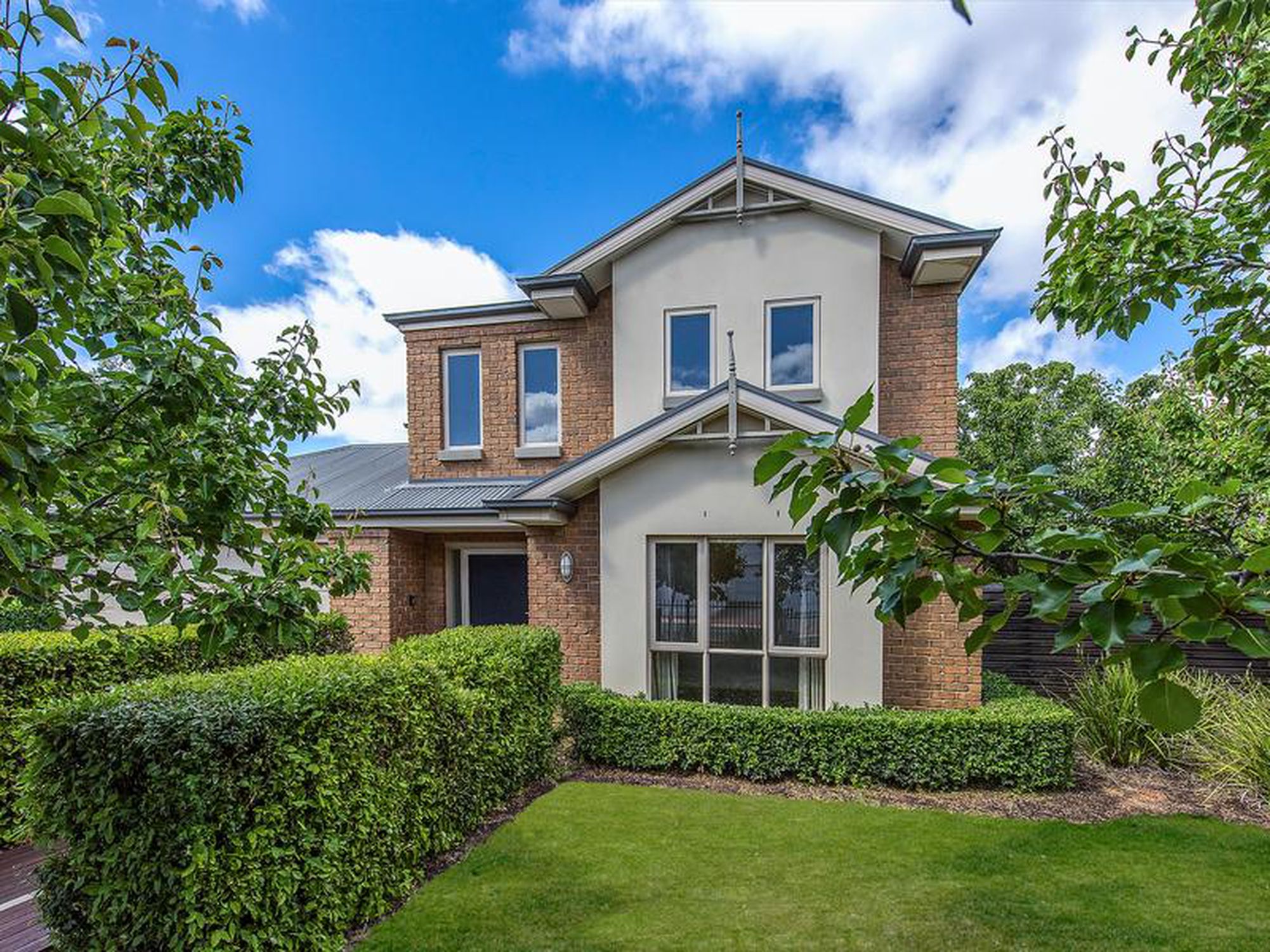 23 Vickers Vimy Parade, Northgate
