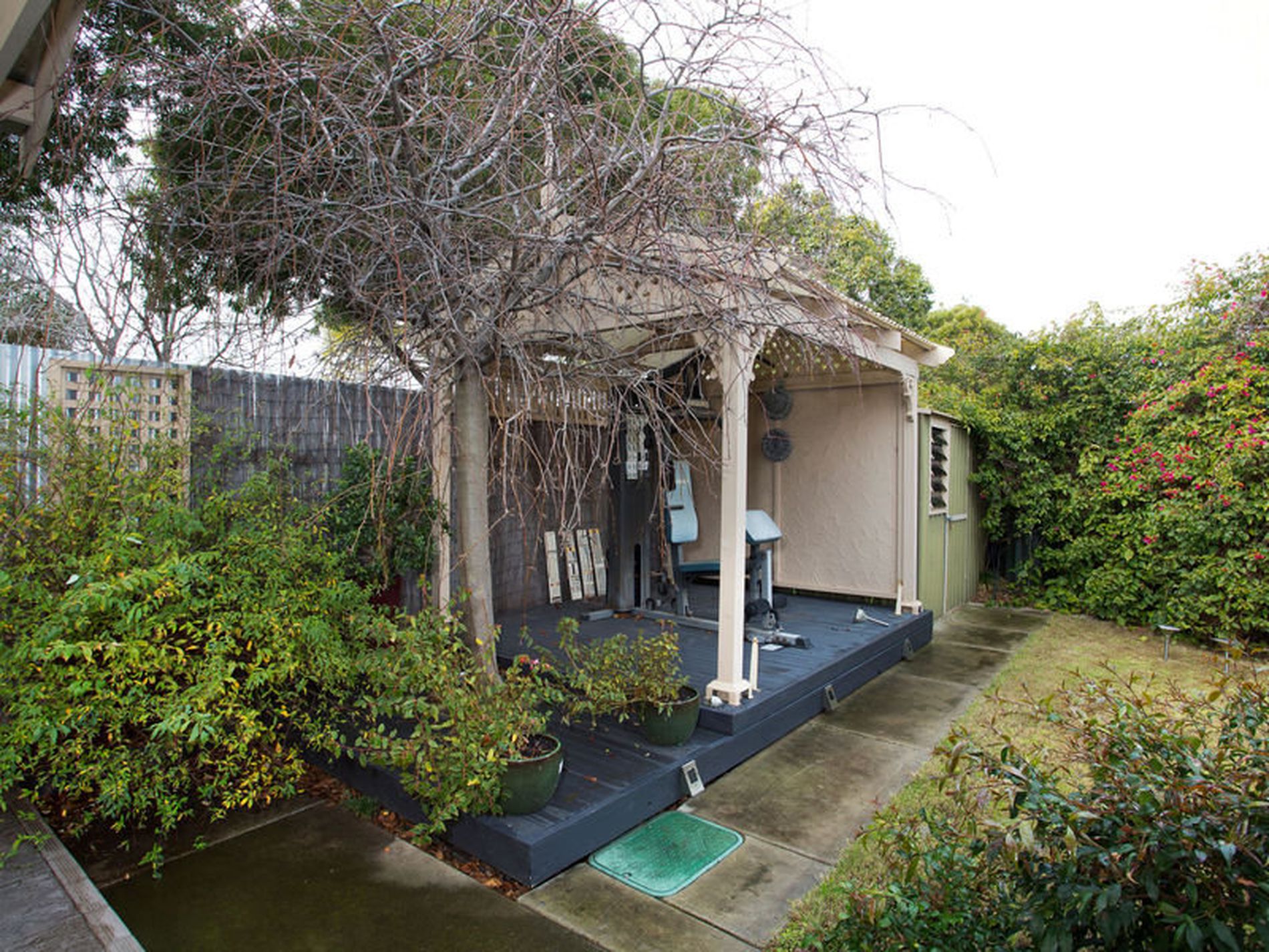 8 Press Road, Brooklyn Park