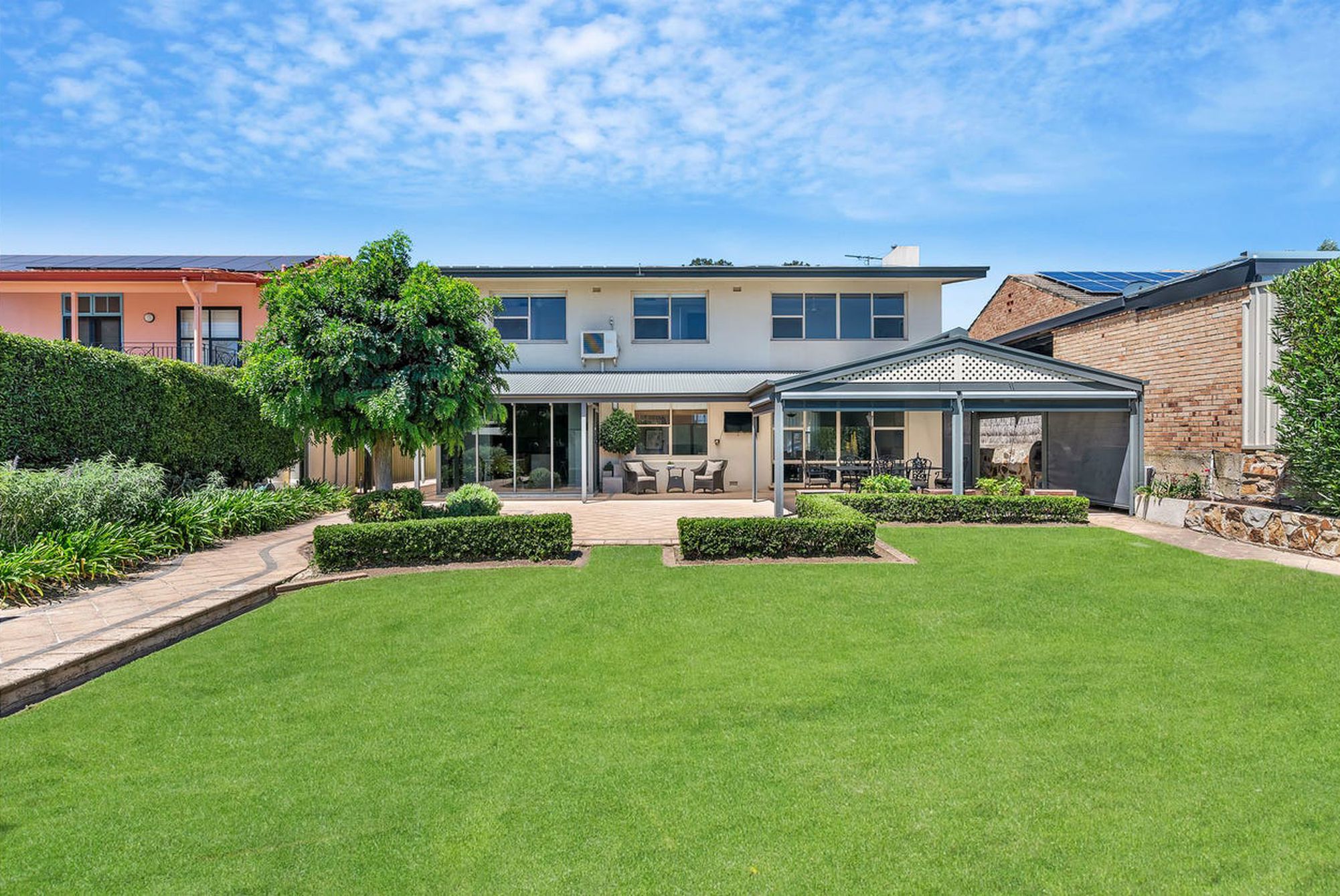 38 Oleander Street West, South Brighton