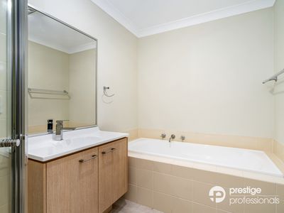 1 Hamlin Circuit, Holsworthy
