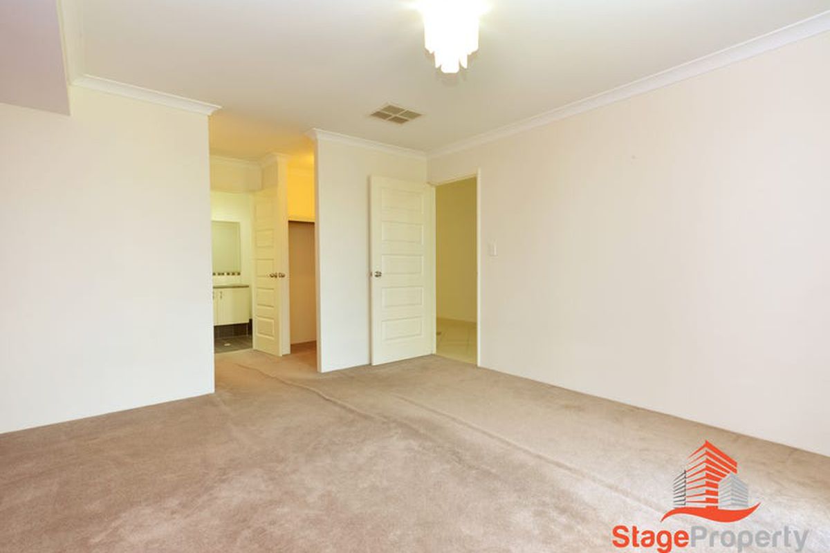 16 Hoop Place, Canning Vale