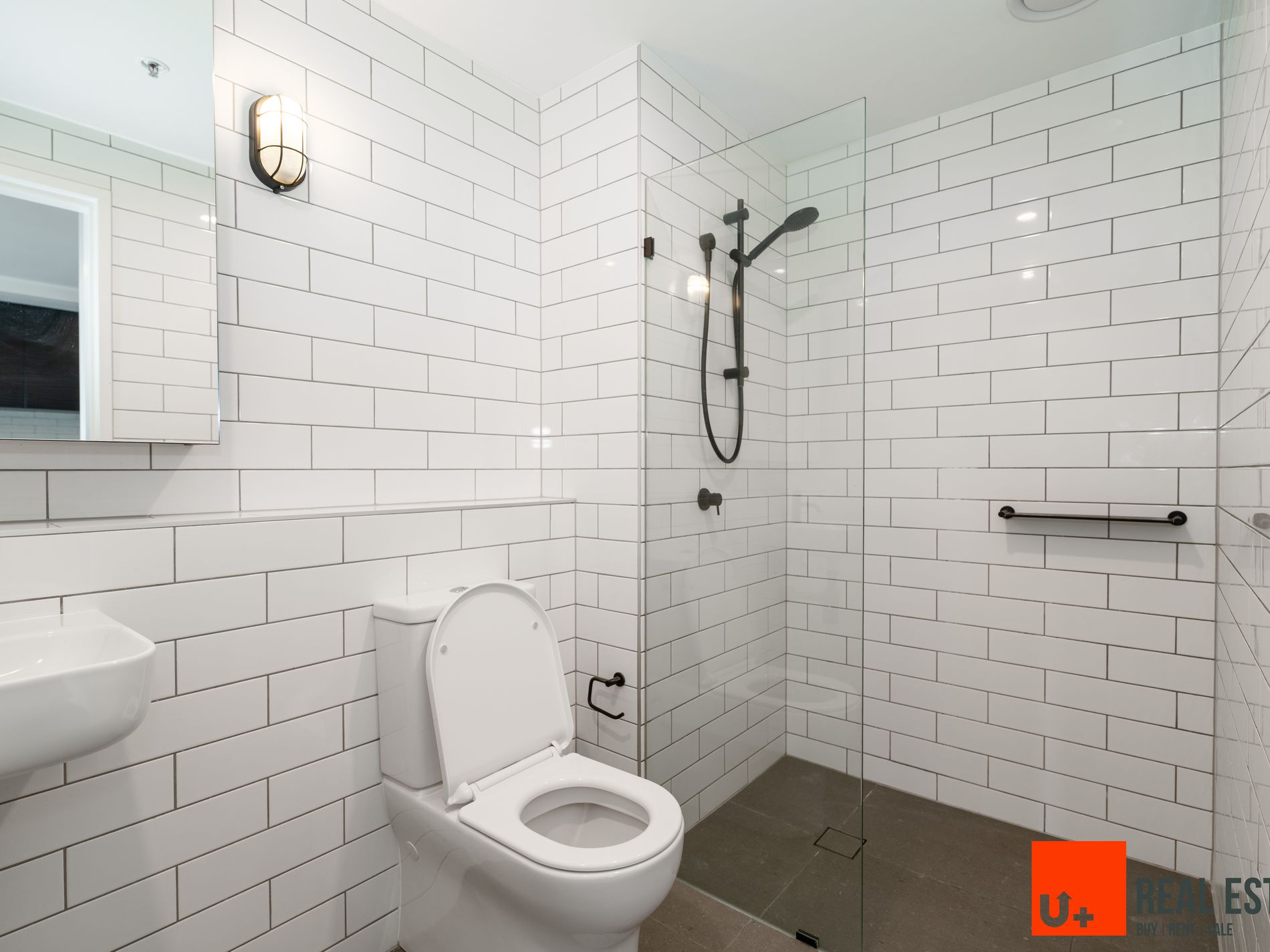 711 / 90 Swain St, Gungahlin
