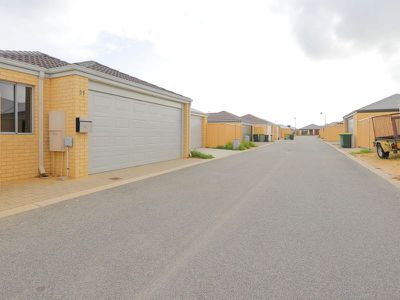 11 Barbon Lane , Baldivis