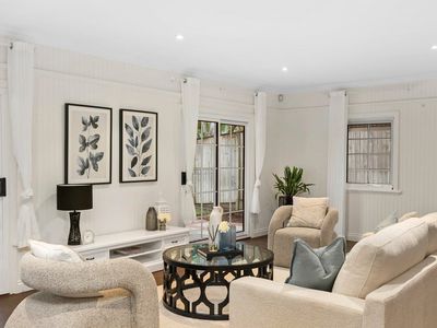 100 Hawken Drive, St Lucia