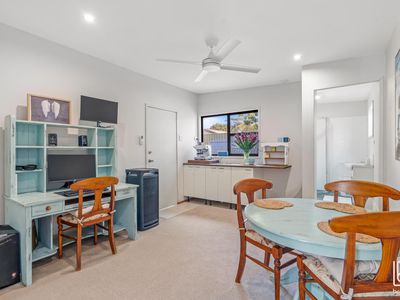 8 Georgina Avenue, Gorokan